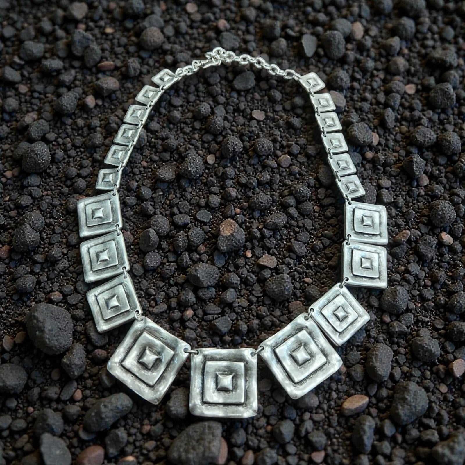 Collar Diana
