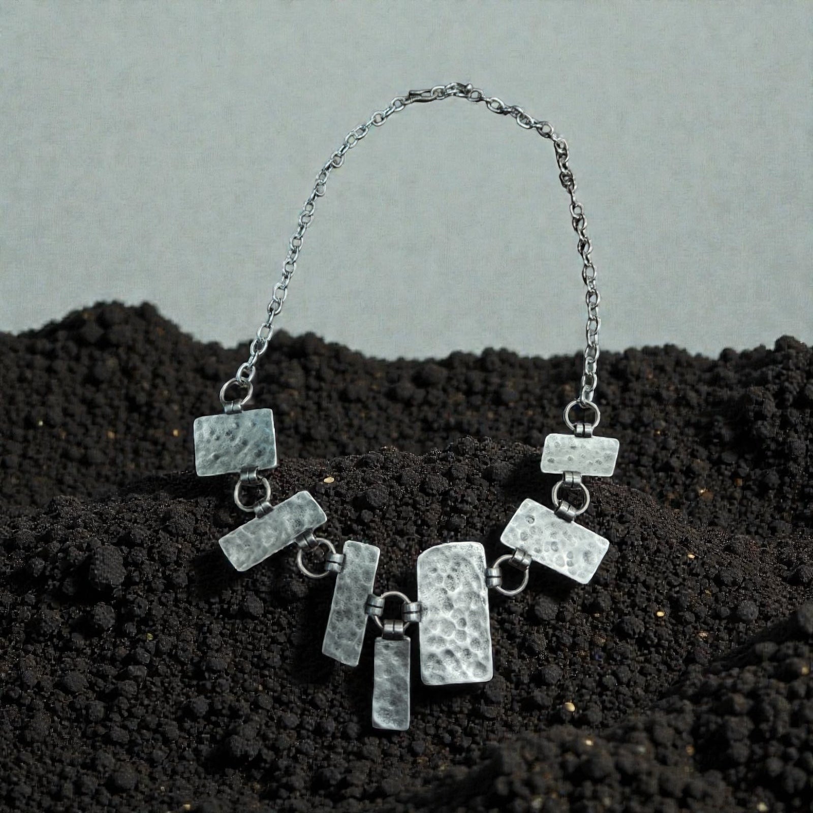 Collar Cubic