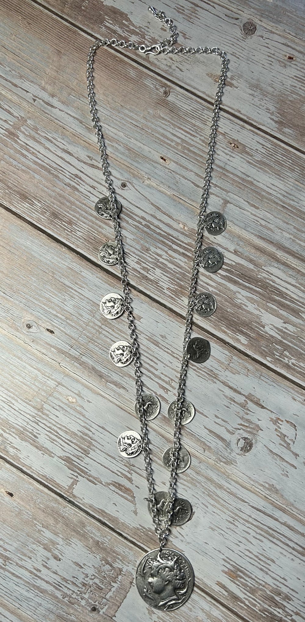 Collar Roma