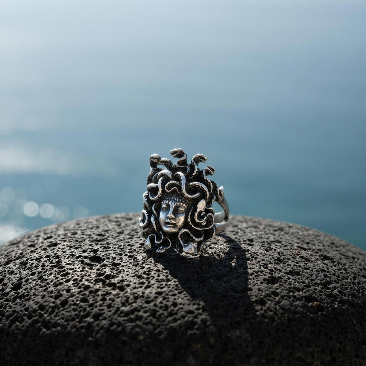 Anillo Medusa