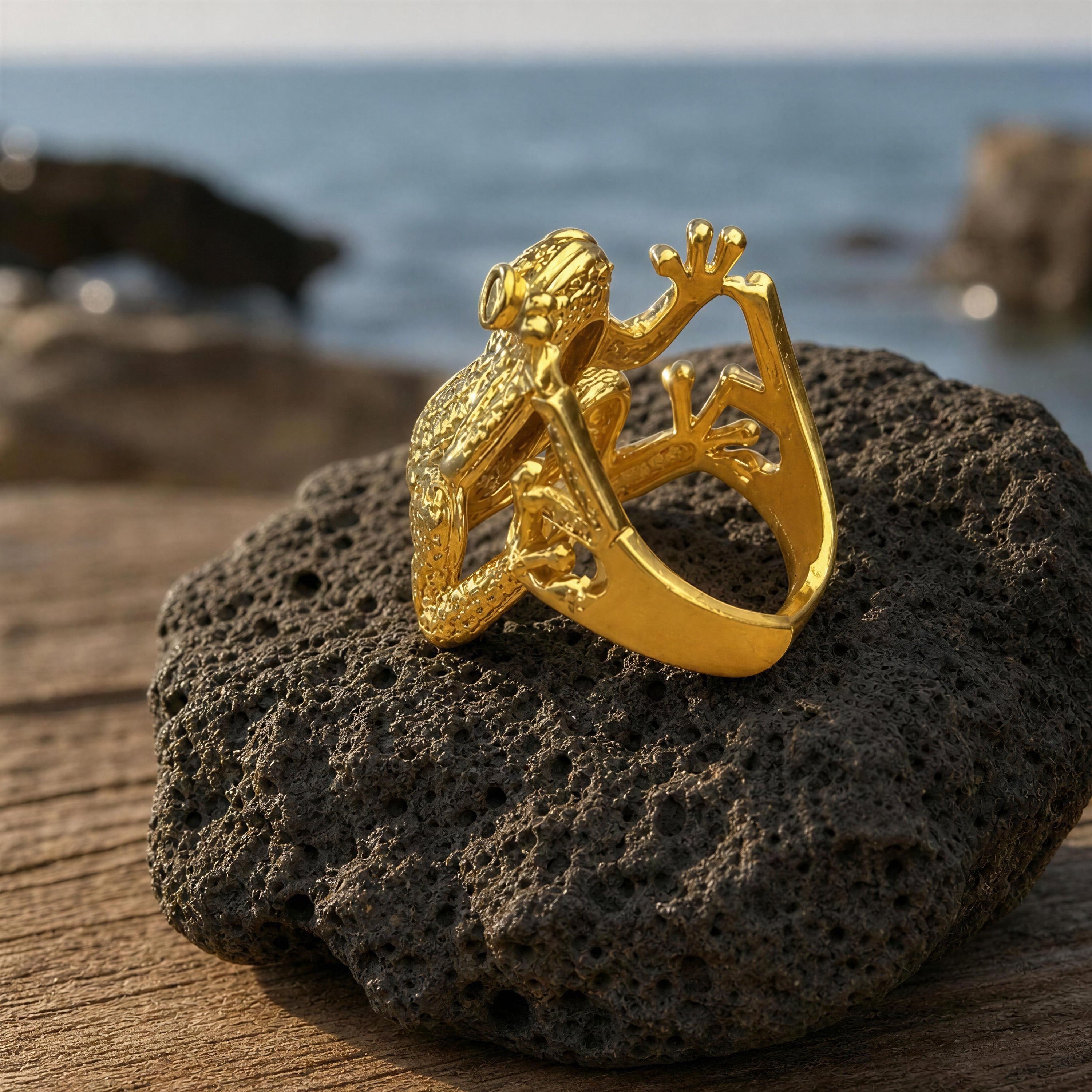 Anillo Frog Dorado