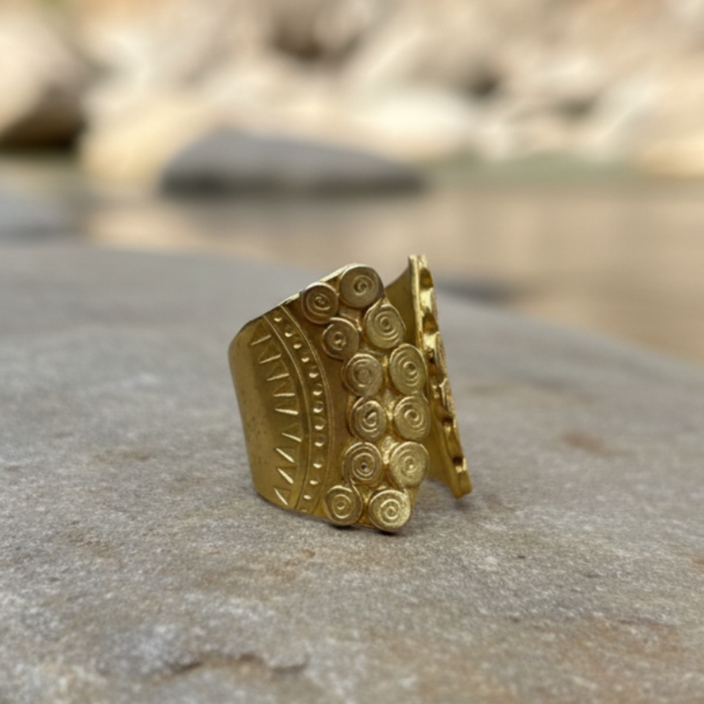 Anillo Espirales Dorado