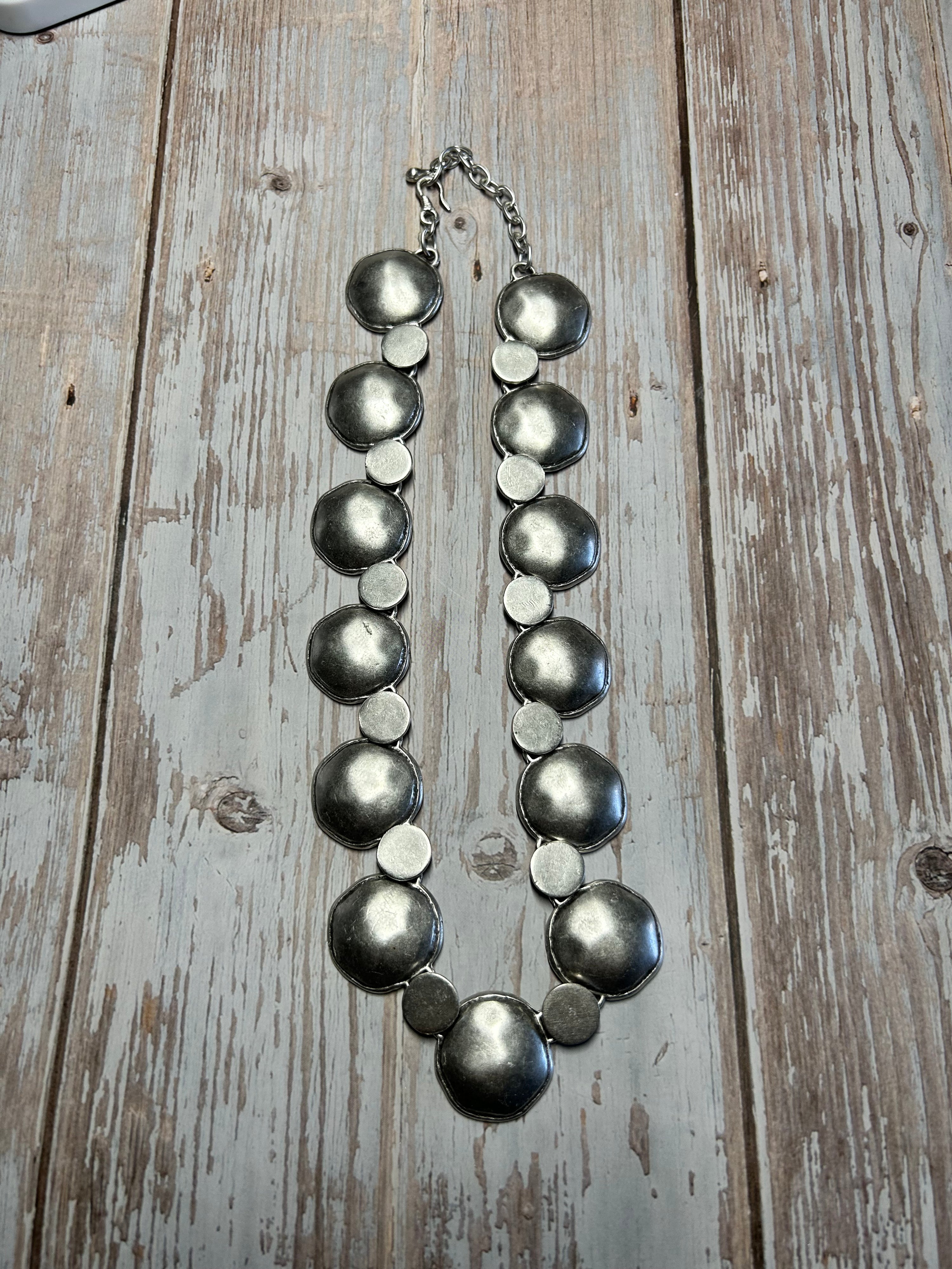 Collar Oval