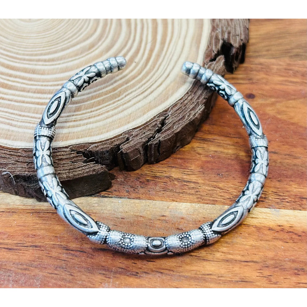 Pulsera/brazalete Newén
