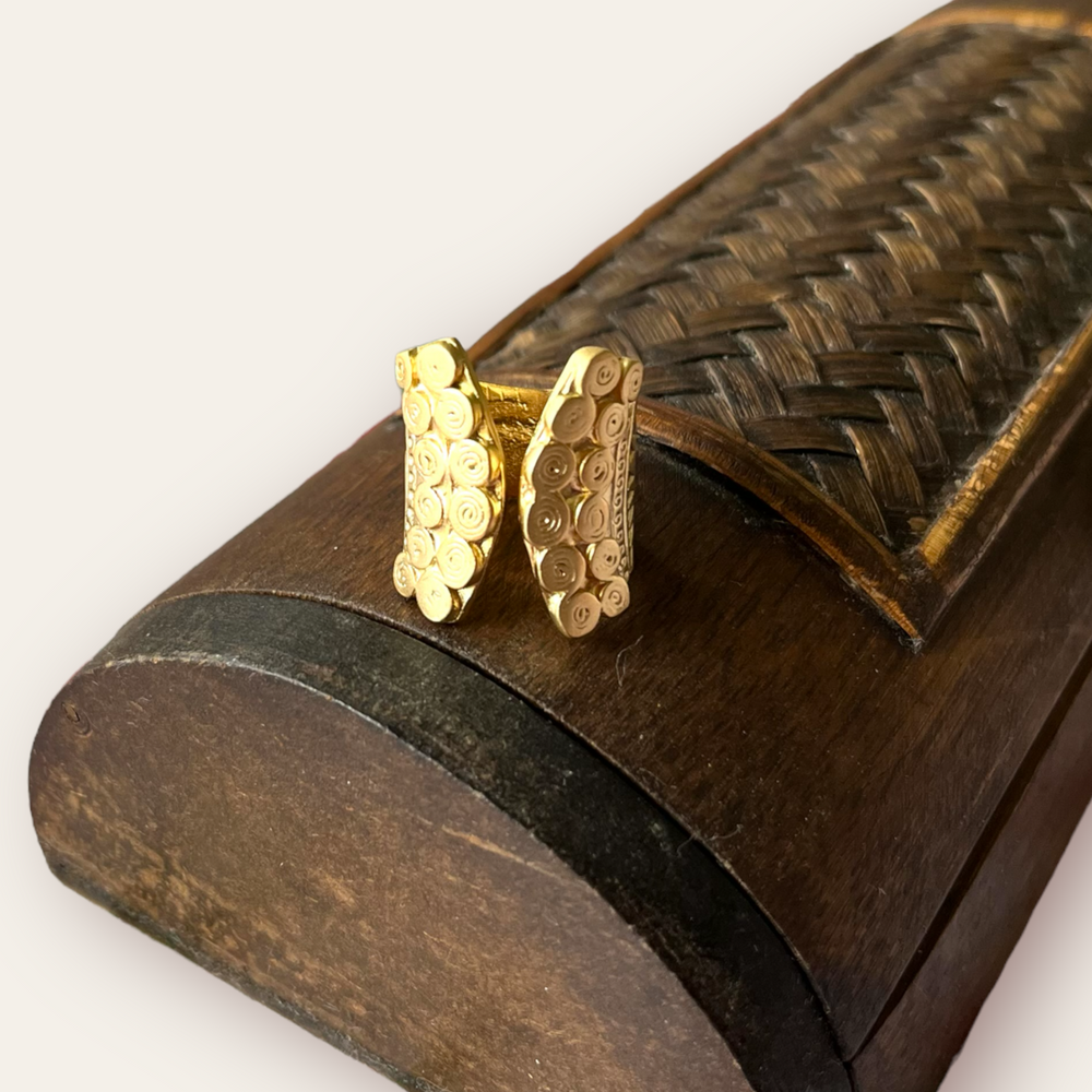 Anillo Espirales Dorado