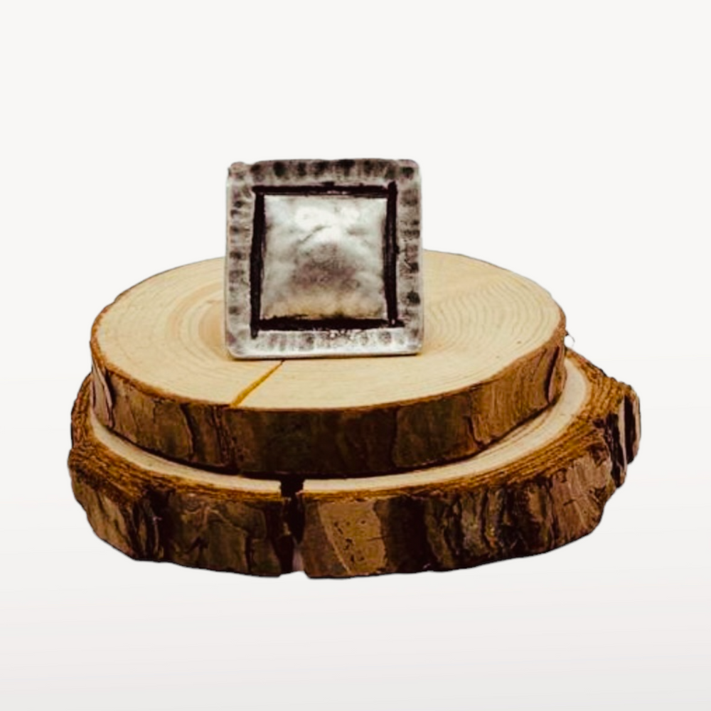 Anillo Square