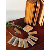 Collar Egi - Dharma Ropa Étnica
